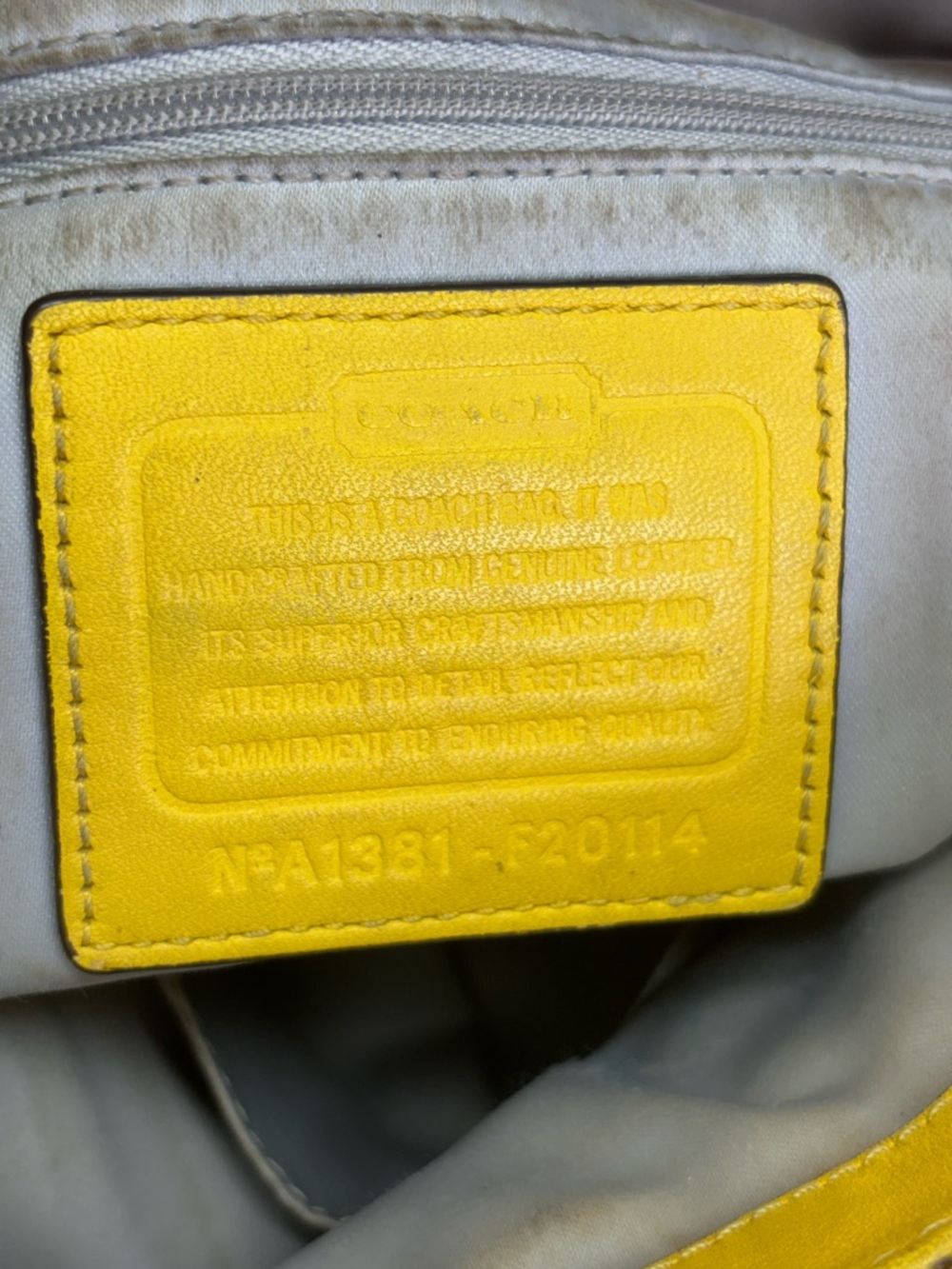 Coach Ashley Hippie Yellow Leather Shoulder Bag F20114 - Picture 16 of 16